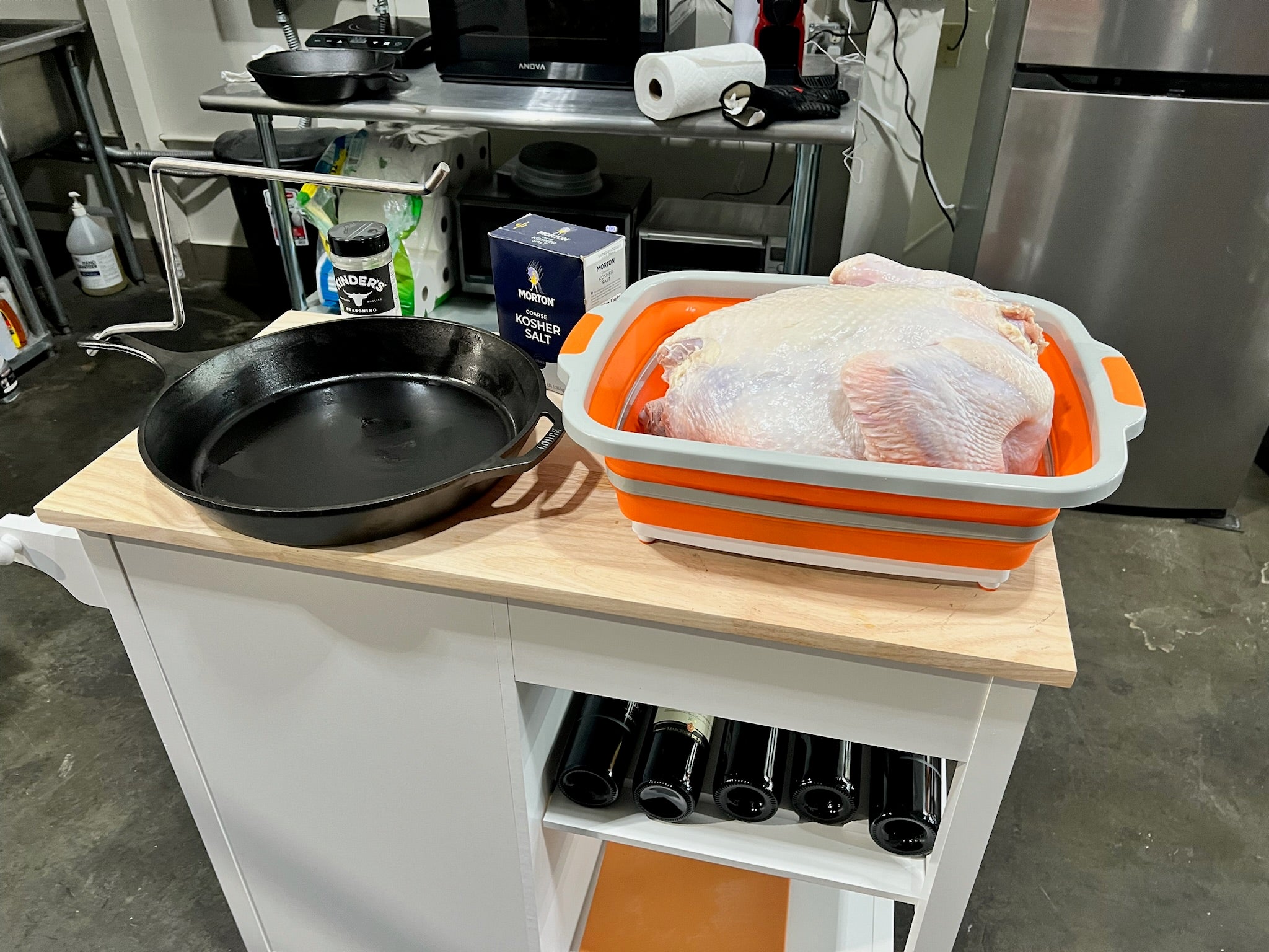 Gobbler XL or XXL PoulTree Rod & Lodge Cast Iron Skillet (For Turkeys)